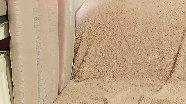 Snapshot of SecretAnni chatting on March 11, 2025, 11:33 am SecretAnni online show from March 11, 2025, 11:33 am