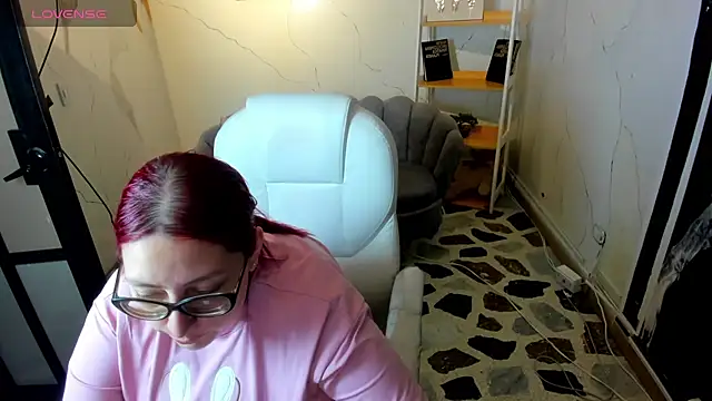 Snapshot of NiickyJones chatting on September 13, 2025, 9:14 pm NiickyJones online show from September 13, 2025, 9:14 pm