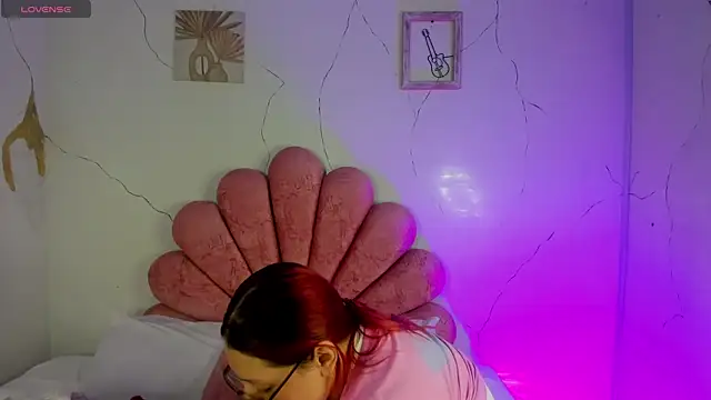 NiickyJones online show from February 17, 2026, 10:49 pm