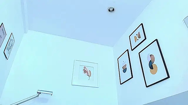 Snapshot of littlee_emilyy_ chatting on December 22, 2024, 3:44 pm littlee emilyy  online show from December 22, 2024, 3:44 pm