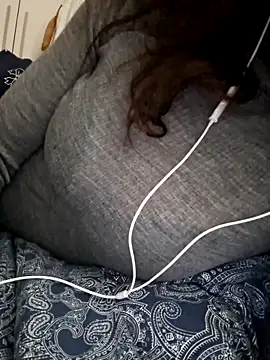 Silvia Zeno online show from February 2, 2026, 8:24 am