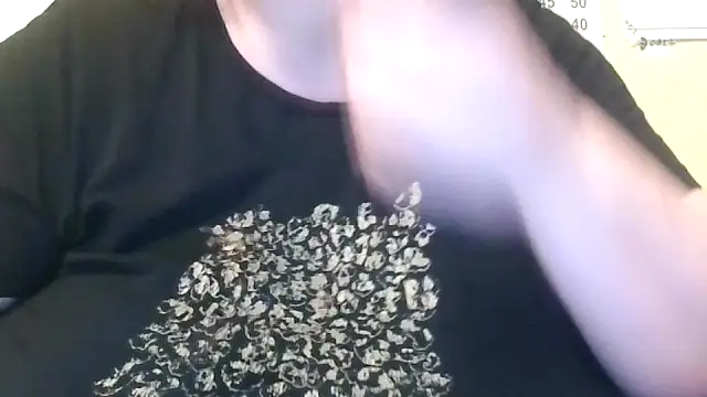 Nataliesbestjuggs online show from July 11, 2026, 6:43 pm