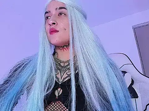 Snapshot of sarah_benjjaminn chatting on May 8, 2026, 7:30 pm sarah benjjaminn online show from May 8, 2026, 7:30 pm