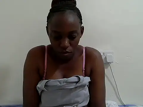 lizbela1 online show from October 14, 2025, 1:45 pm