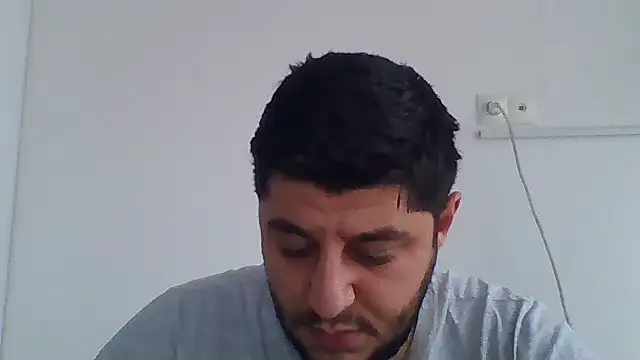 erkekkkadam online show from November 30, 2025, 8:40 am