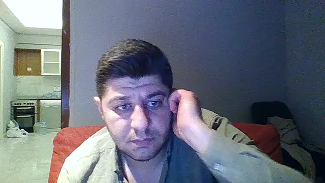 erkekkkadam online show from March 31, 2026, 8:31 pm