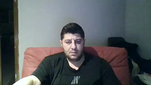 erkekkkadam online show from April 2, 2026, 9:34 pm