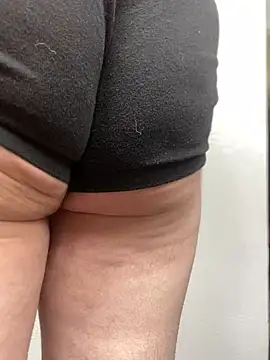 ft2022W online show from March 16, 2025, 6:55 pm