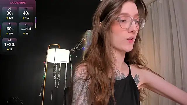 Lola Missy online show from January 7, 2026, 5:21 am