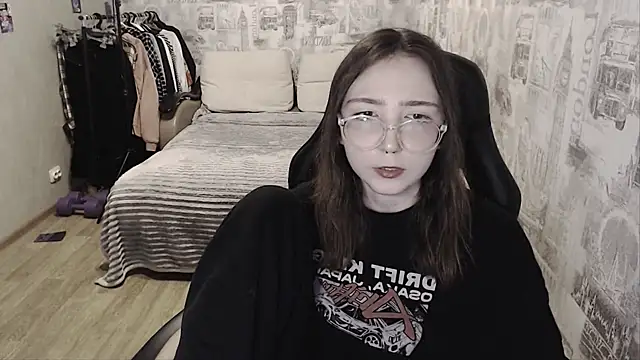 AmeliaKamishiro online show from December 21, 2024, 12:59 pm