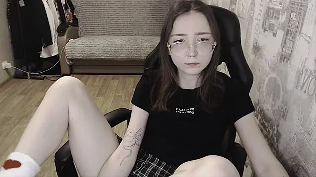 AmeliaKamishiro online show from January 16, 2025, 3:02 pm