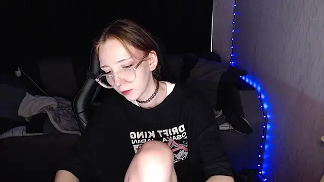 AmeliaKamishiro online show from October 12, 2025, 8:57 am