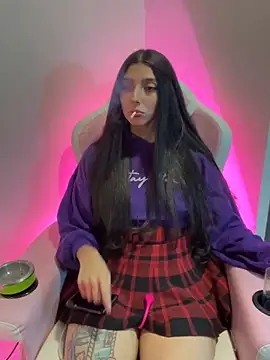 Felicia smok3 online show from April 17, 2026, 3:09 am