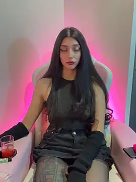 Snapshot of Felicia_smok3 chatting on April 30, 2026, 1:56 am Felicia smok3 online show from April 30, 2026, 1:56 am