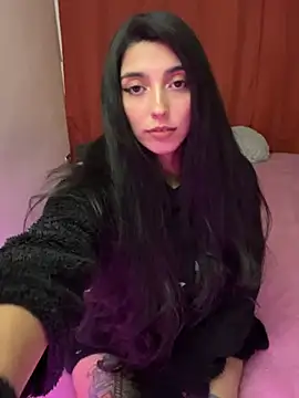 Snapshot of Felicia_smok3 chatting on July 21, 2026, 3:31 am Felicia smok3 online show from July 21, 2026, 3:31 am