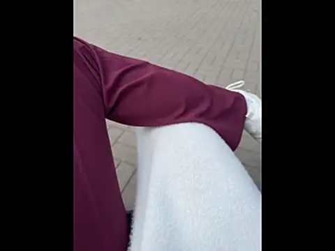 Snapshot of Miss_Flexi_fit chatting on May 1, 2026, 11:37 am Miss Flexi fit online show from May 1, 2026, 11:37 am