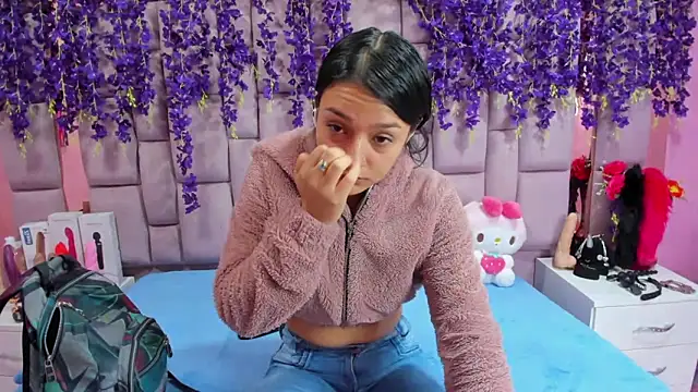 Bich Anal  online show from January 31, 2025, 1:12 pm