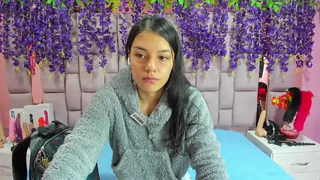 Bich Anal  online show from February 4, 2025, 1:27 pm