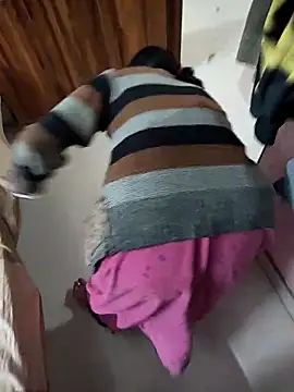 Snapshot of COUPLLE_VILLAGE chatting on November 26, 2025, 2:56 am COUPLLE VILLAGE online show from November 26, 2025, 2:56 am