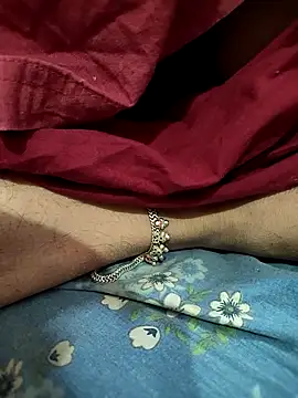 Snapshot of COUPLLE_VILLAGE chatting on February 13, 2026, 9:11 pm COUPLLE VILLAGE online show from February 13, 2026, 9:11 pm