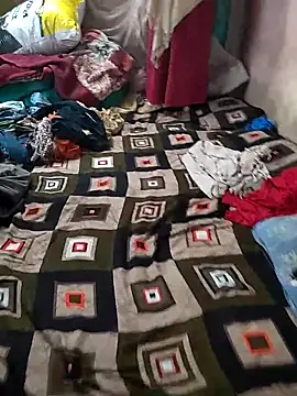 Snapshot of COUPLLE_VILLAGE chatting on March 10, 2026, 3:00 am COUPLLE VILLAGE online show from March 10, 2026, 3:00 am