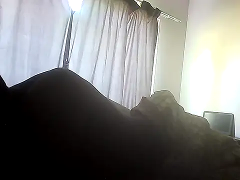 Yardie bone online show from December 2, 2025, 5:46 am