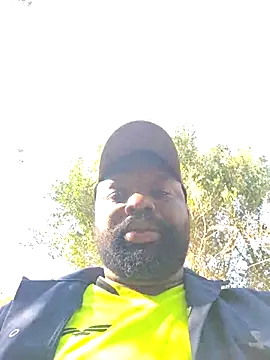 Snapshot of Yardie_bone chatting on July 6, 2026, 8:33 am Yardie bone online show from July 6, 2026, 8:33 am