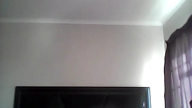 Snapshot of Yardie_bone chatting on July 18, 2026, 7:01 am Yardie bone online show from July 18, 2026, 7:01 am