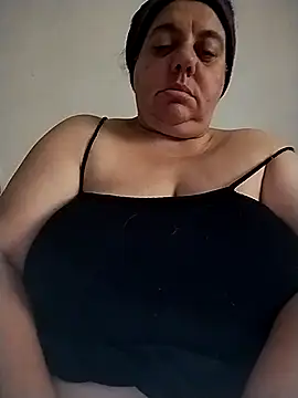 BustyBabyOfficial online show from November 2, 2025, 1:46 pm