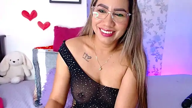 Snapshot of vanessa_cute1 chatting on May 8, 2026, 5:18 pm vanessa cute1 online show from May 8, 2026, 5:18 pm