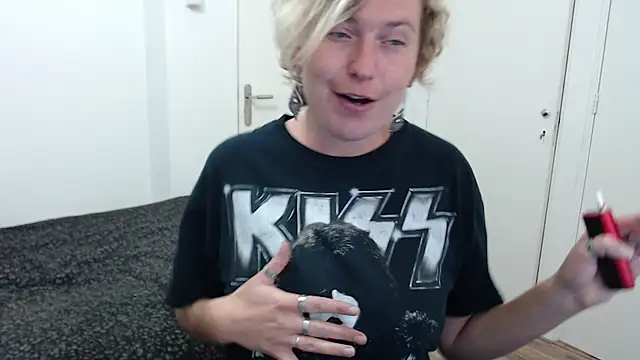 cumfun online show from October 12, 2025, 5:34 pm