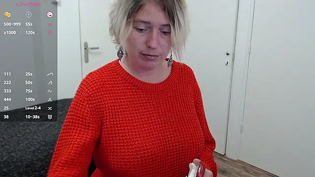 cumfun online show from October 27, 2025, 9:13 am