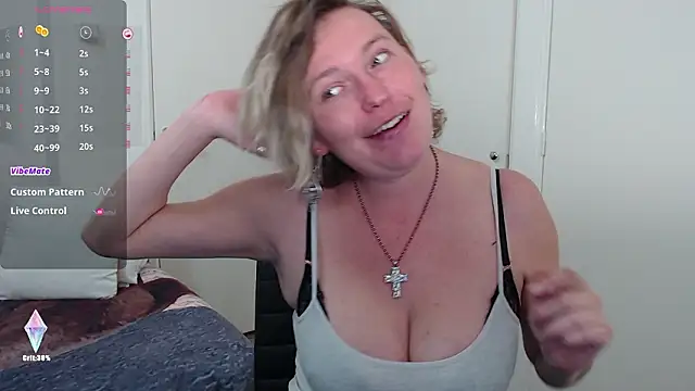 cumfun online show from February 11, 2026, 9:03 am