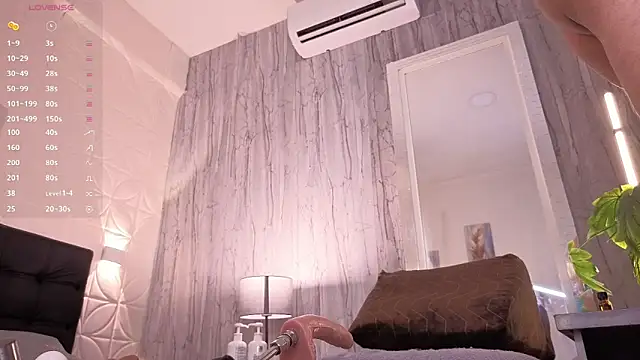 Snapshot of JUANDIAMONDS98 chatting on February 26, 2026, 1:10 pm JUANDIAMONDS98 online show from February 26, 2026, 1:10 pm