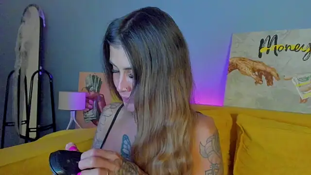 Patricia Cox online show from October 31, 2025, 8:10 pm