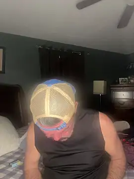 Snapshot of NYCLeatherBoi chatting on January 5, 2025, 2:17 am NYCLeatherBoi online show from January 5, 2025, 2:17 am