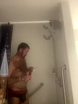 Snapshot of NYCLeatherBoi chatting on December 23, 2025, 2:31 am NYCLeatherBoi online show from December 23, 2025, 2:31 am