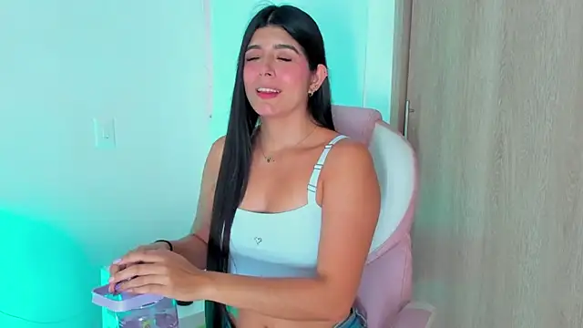 AnastaciaBlake online show from February 9, 2025, 8:13 pm