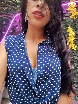 Astrid-- online show from October 9, 2025, 7:56 pm