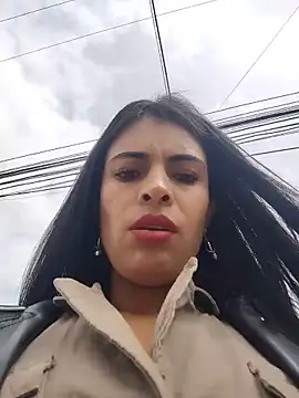 Astrid-- online show from May 25, 2026, 2:56 pm