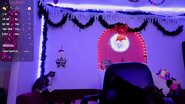 ValentinaMiller  online show from December 4, 2025, 4:48 pm