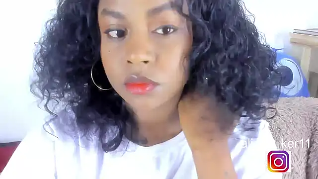 alison-ker3 online show from January 7, 2026, 9:23 am