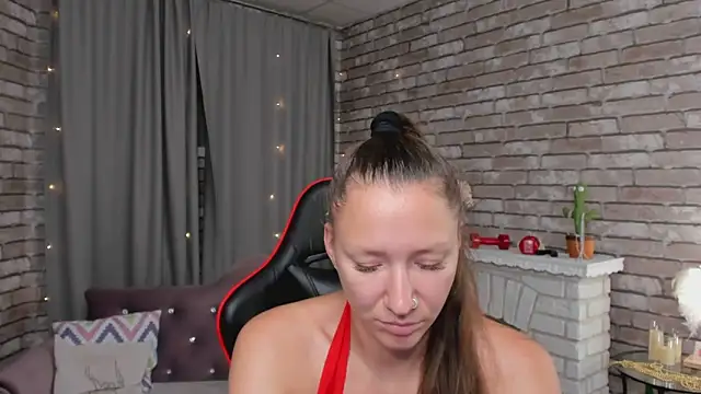Snapshot of SarahCoksss chatting on June 11, 2026, 2:53 am SarahCoksss online show from June 11, 2026, 2:53 am