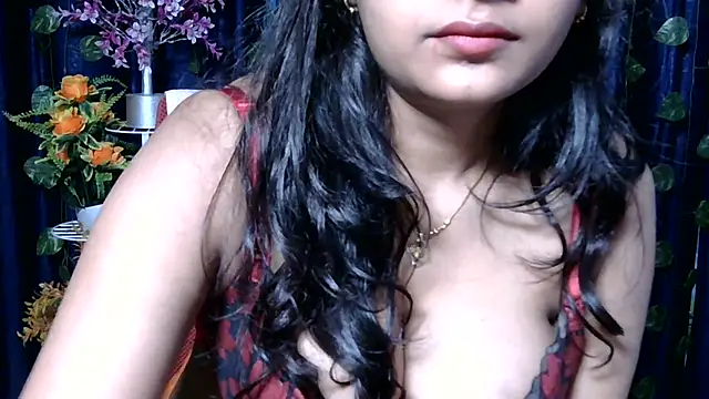 sexy-simmy online show from October 17, 2025, 11:13 am