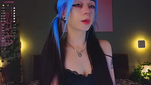 TristaRoht online show from February 18, 2025, 3:10 pm