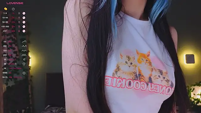 TristaRoht online show from March 10, 2025, 5:18 pm