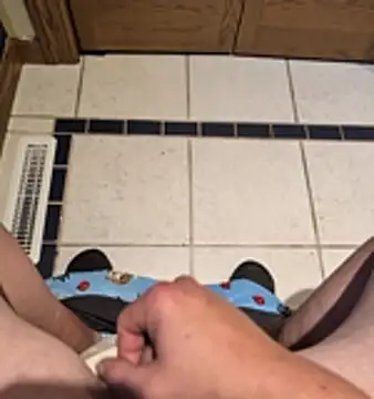 Snapshot of Jackauff69 chatting on November 16, 2025, 1:49 pm Jackauff69 online show from November 16, 2025, 1:49 pm