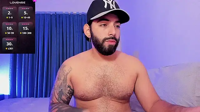 Snapshot of leo_thewolf_ chatting on September 13, 2025, 7:02 pm leo thewolf online show from September 13, 2025, 7:02 pm