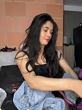 Snapshot of ambar-adaams chatting on August 1, 2026, 2:33 am ambar-adaams online show from August 1, 2026, 2:33 am