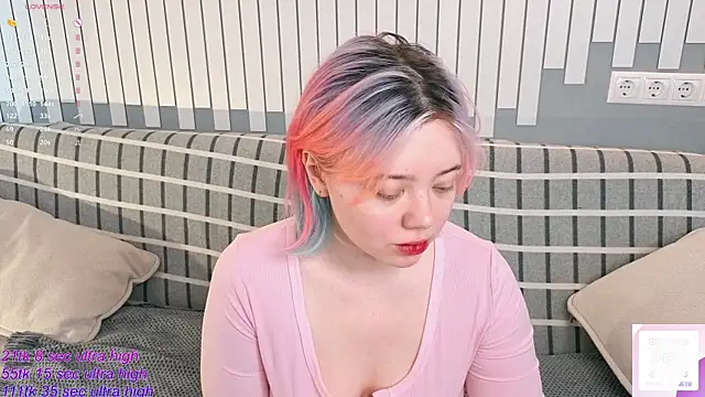   KawaiiYuki   online show from March 27, 2026, 7:25 am